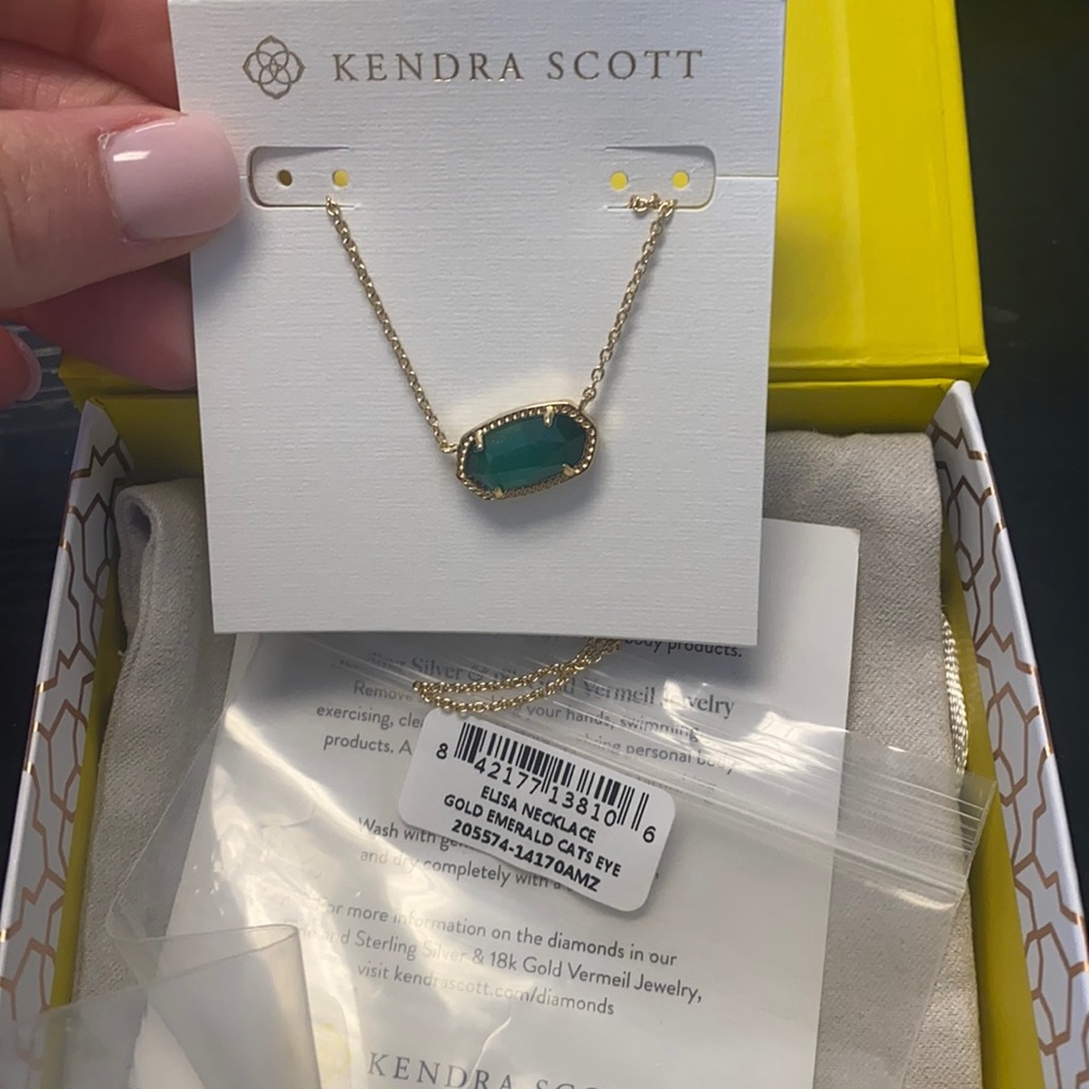Kendra Scott necklace never worn